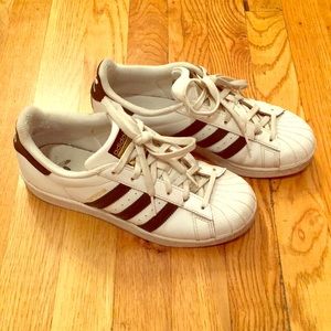 Adidas superstar tennis shoes